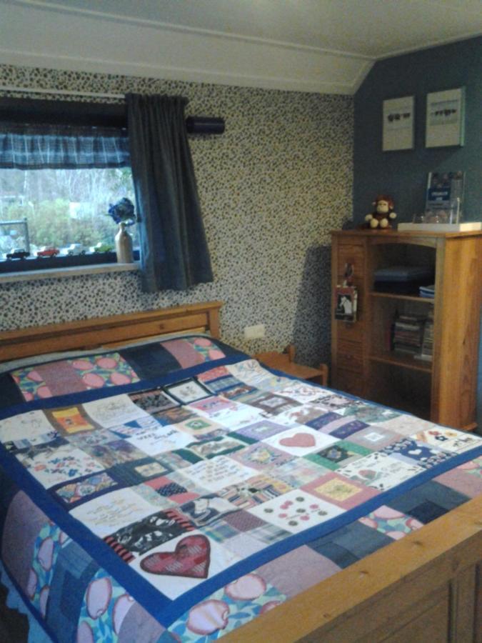 Bed & Breakfast “ Gastvrij Onthaal “ Een-West Ngoại thất bức ảnh